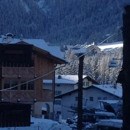 Lodge Villetta Dolavilla Canazei